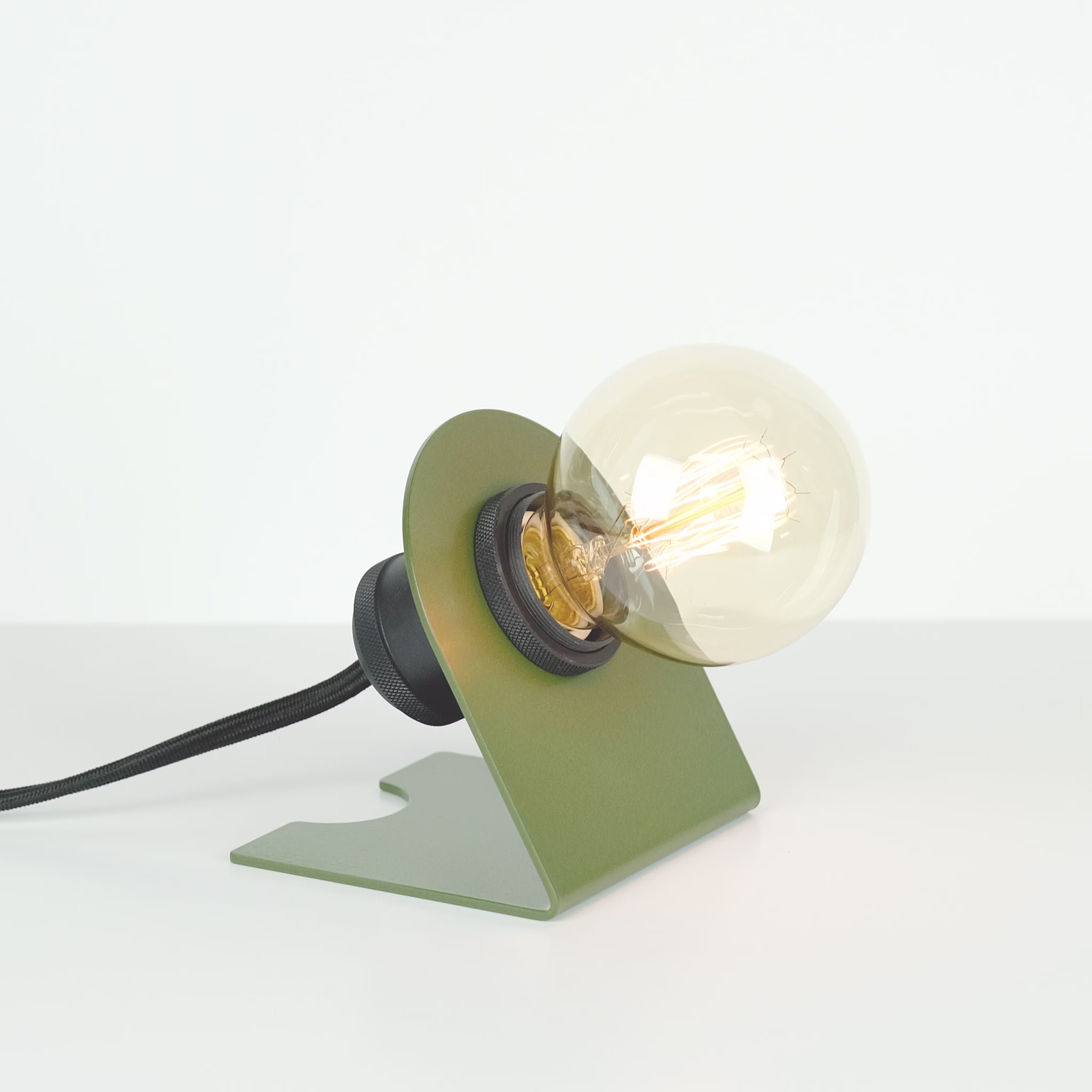 Desk Lamp With Powder Coat Finish - 8' Cloth Cord | Green