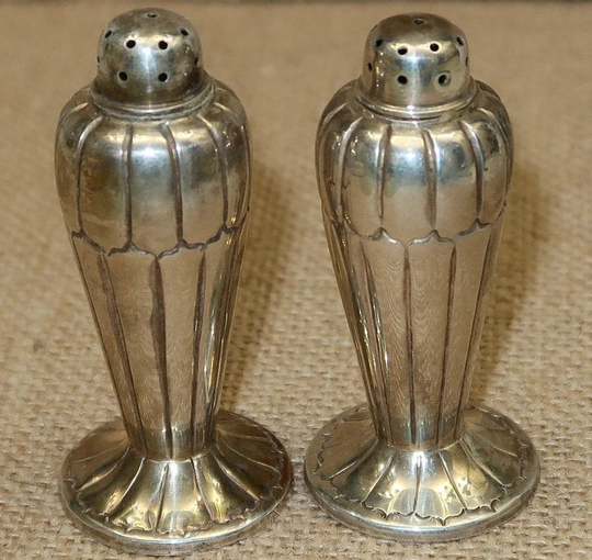 Vintage Sanborns Hand Wrought Mexico Sterling Silver Salt & Pepper Shakers