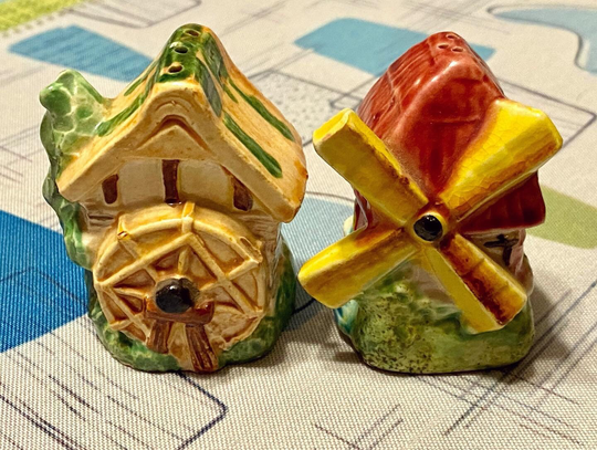 Small Vintage Windmill Salt & Pepper Shakers Royal Japan