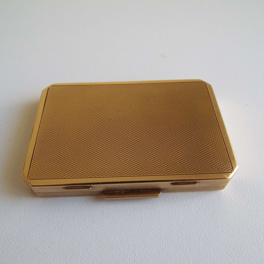 Vintage 1940's Stratton Slab Powder Compact Gold Tone Vanity Item Cosmetics Face Make-Up