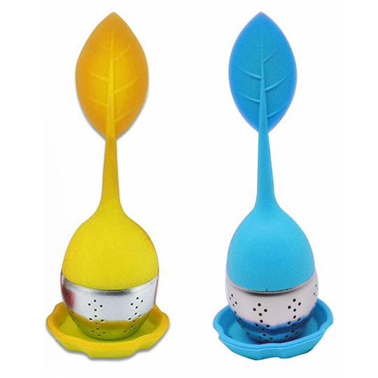 Stainless Steel Tea infusers for loose tea, Long-Handled Steeper Strainer Silicone Handle Tea Filter, ball meshed kitchen gadgets Yellow+Blue