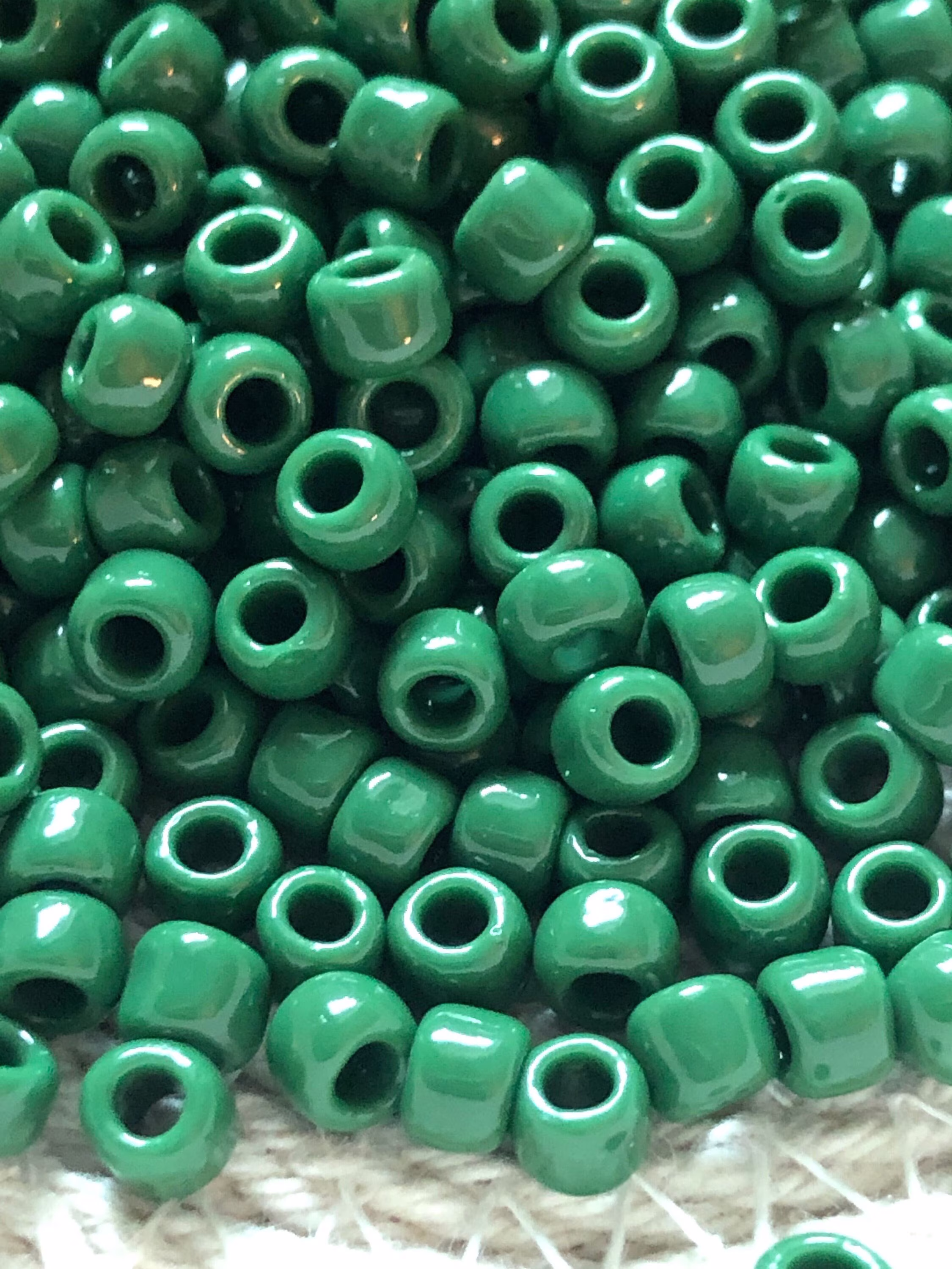 New Toho Round Seed Beads, 6/0, Opaque Pine Green, | Tr-06-47H, Qty 20 Grams, 4mm Beads
