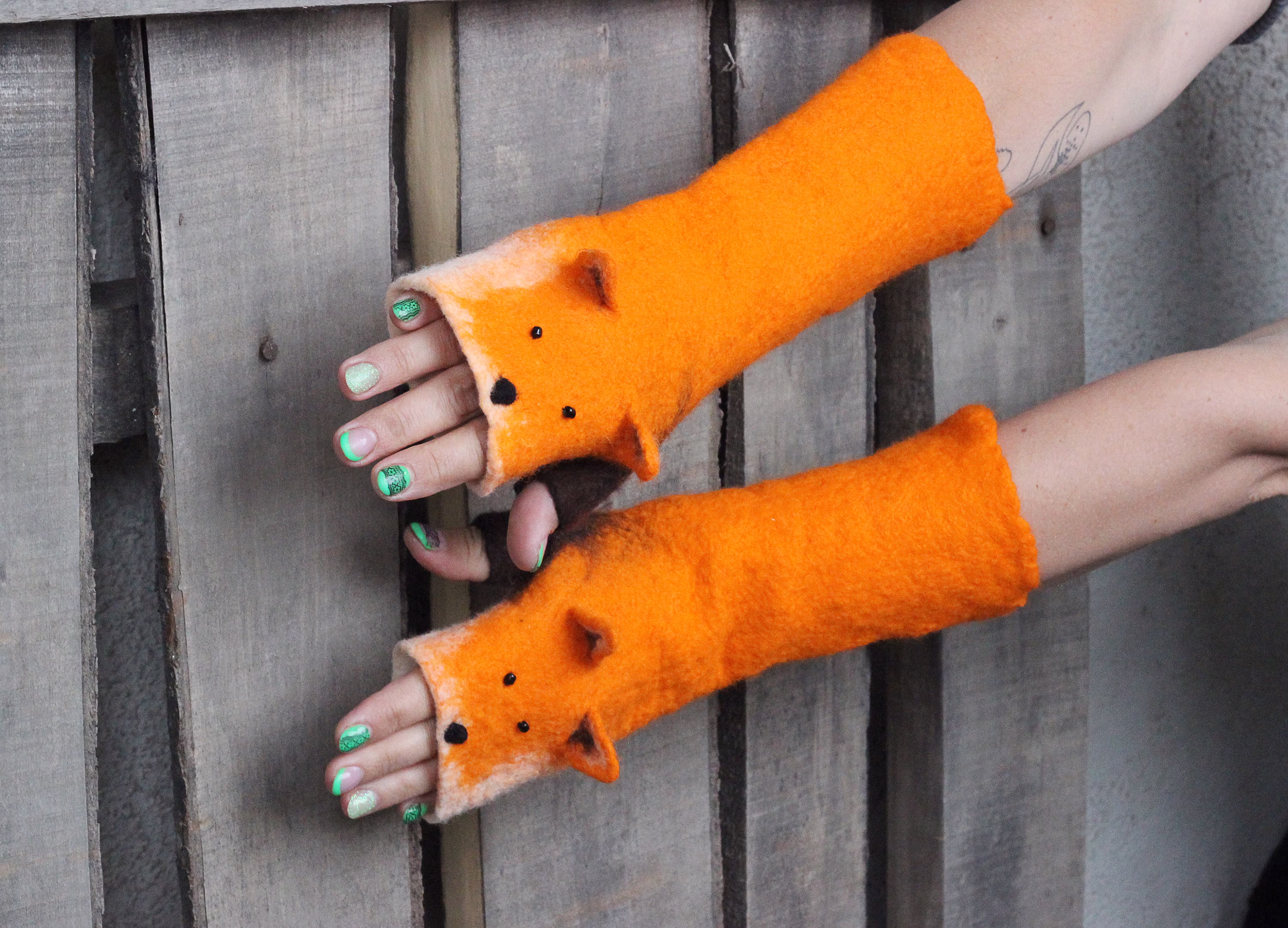 Fox All Seasons Felted Mittens, Natural Wool, Womens, Foxes Snow Winter Gloves, Personalized, Custom, Fashion Trends, Gift For Girl