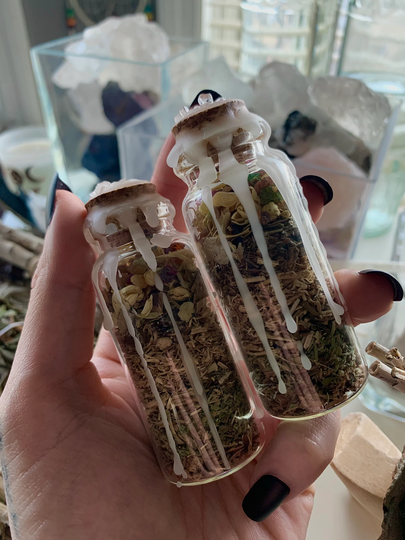 Dream With Your Passed Loved Ones Spell Jar
