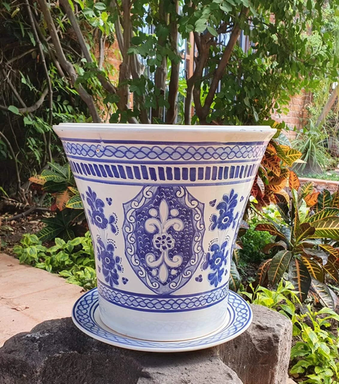 Mexican Pot 13.4 H Elegant Blue & White Talavera Mayolica For Garden Guanajuato Mexico