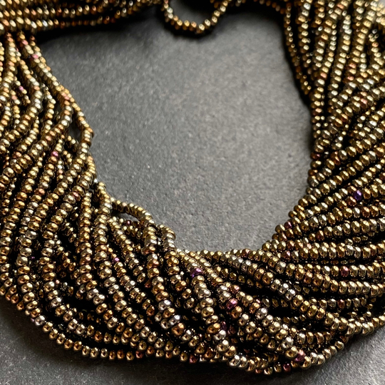 Irıdescent Brown 11/0 Seed Beads, Glass Czech Preciosa Tiny 1 Full Hank | 2.2mm Beads