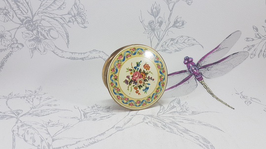 1950S Stratton Powder Compact, Vintage Floral Spiral Back Compact