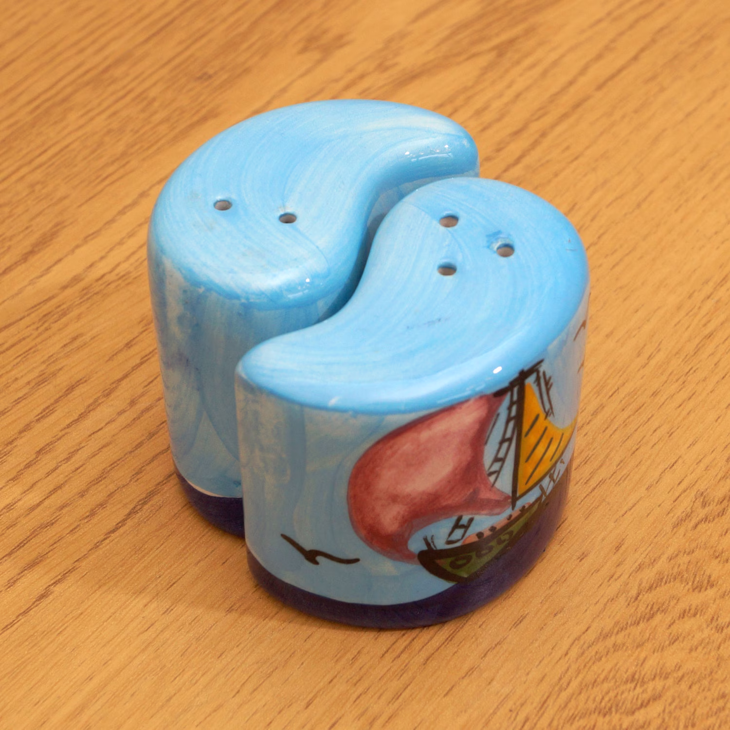 Vintage Salt & Pepper Shakers Feng Shui Shape || China/Ceramic Sea Ship