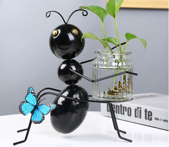 Metal Ant Plant Vase I Cute Planter For Indoor & Outdoor Plants
