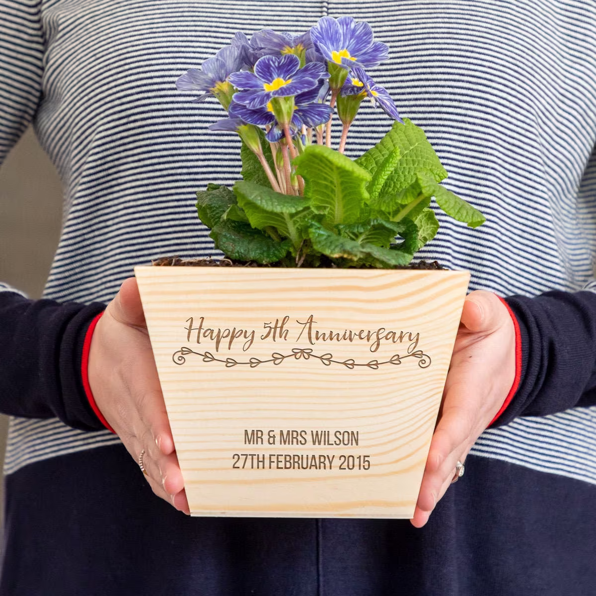 Wooden Planter - 5Th Anniversary Gift Wood Personalised Pot Plant Gardening Gifts Garden Lc654