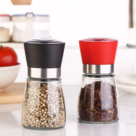 Manual Pepper Pepper Mill Seasoning Creative Bottle Glass Seasoning Jar Kitchen Tool