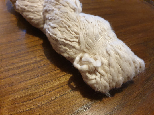 Organic Super Slub Thick Cotton Yarn | Ne 1.75/1