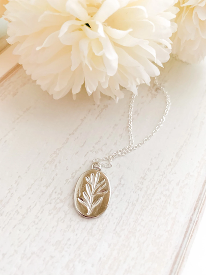 Coin Floral Necklace , Silver Herb Necklace Boho Garden Necklace, Minimalist Best Friend Jewelry, Willa