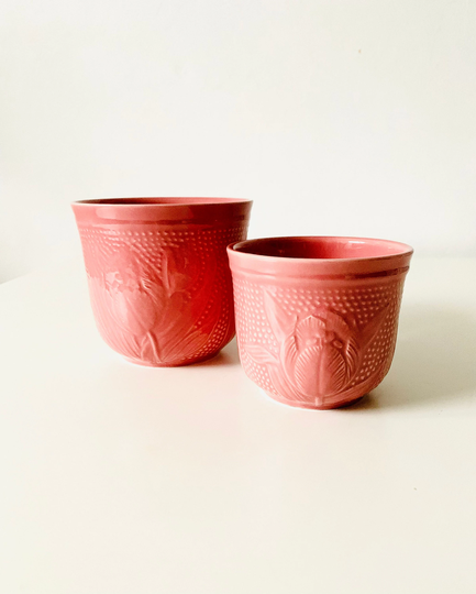Set Of 2x Vintage Pink Porcelain Pots/Planters With Tulip Motif