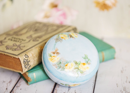 Vintage Porcelain Powder/Trinket Box, Lovely, Soft Painted Yellow Roses On A Light Blue Background