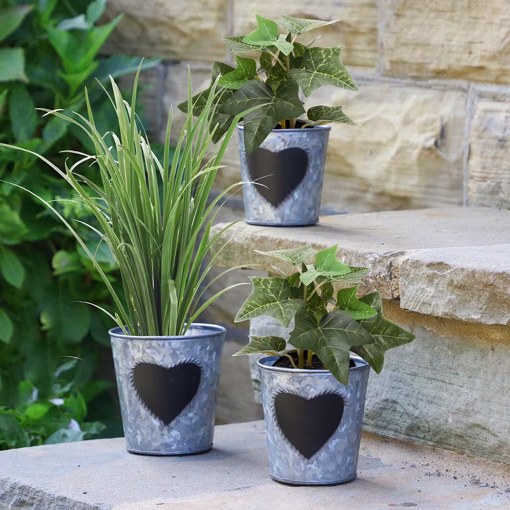 Set Of 3 Small Bucket Planters Love Heart Chalkboard Finish Kitchen Windowsill Herb Basket Flower Pot