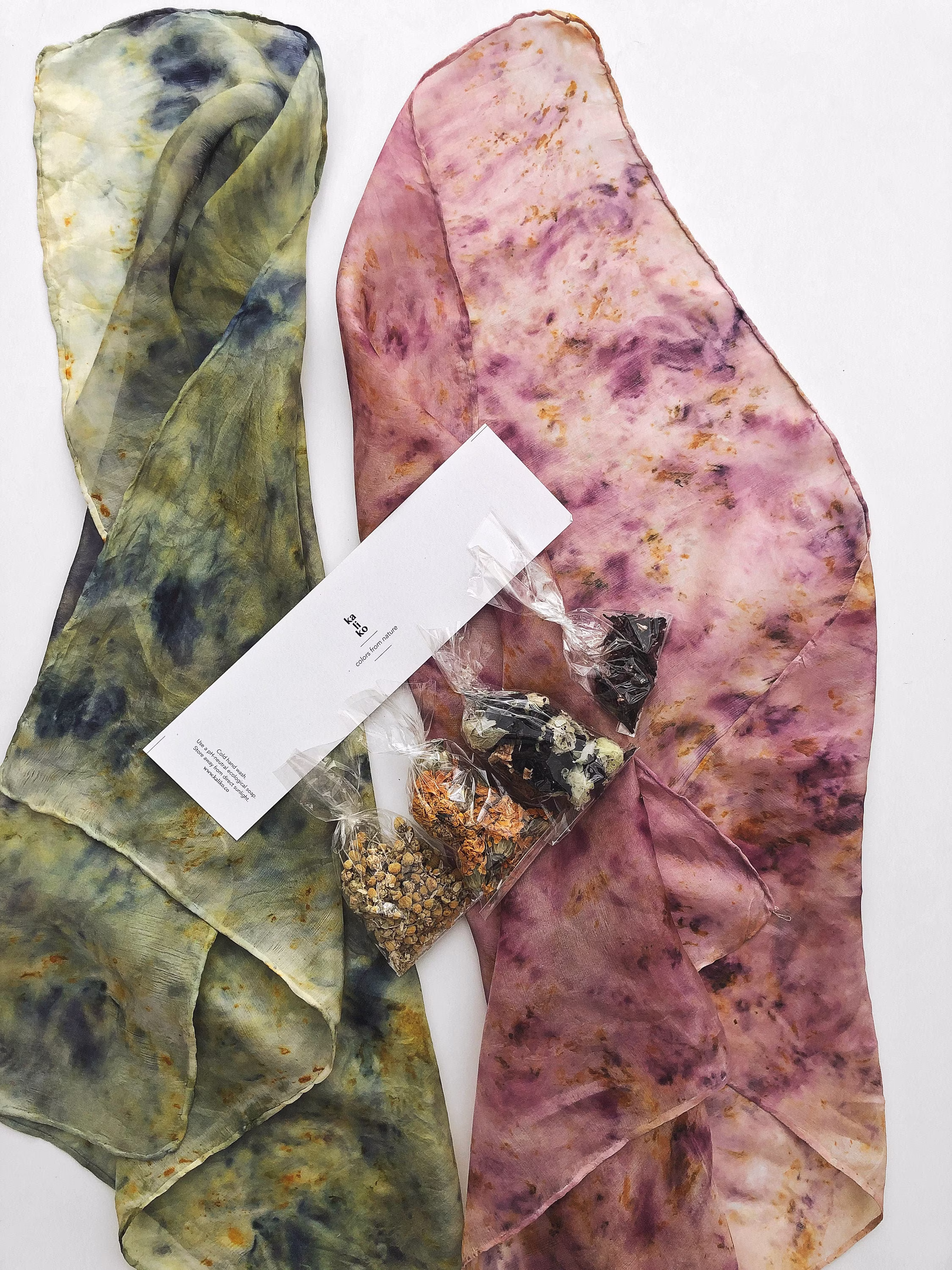 Natural Bundle Dye Kit - Learn To With Flowers On Silk, Using This Easy Plant Dyeing Kit. All Materials + A Tutorial Inlc