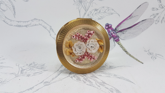 Reverse Carved Lucite Powder Compact, Vintage Pastel Flowers Compact Mirror