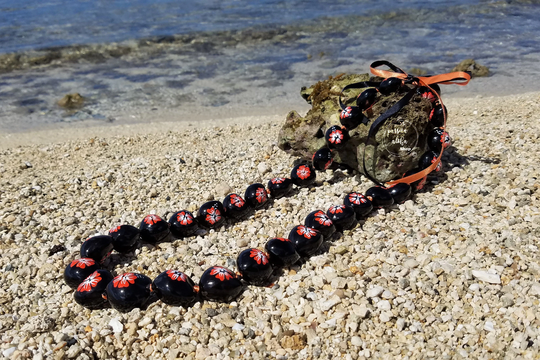 Hawaiian Kukui Nut Lei With Hand-Painted Orange Hibiscus, Lei, Party Wedding Lei, Hawaiian Necklace, Beaded Flower Necklace