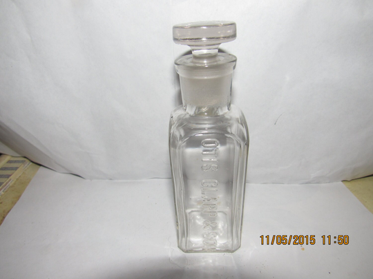 1890's Otis Clapp & Son Inc Providence Bostonma Ri 5/5/8 Inch Clear Medicine Bottle With Stopper