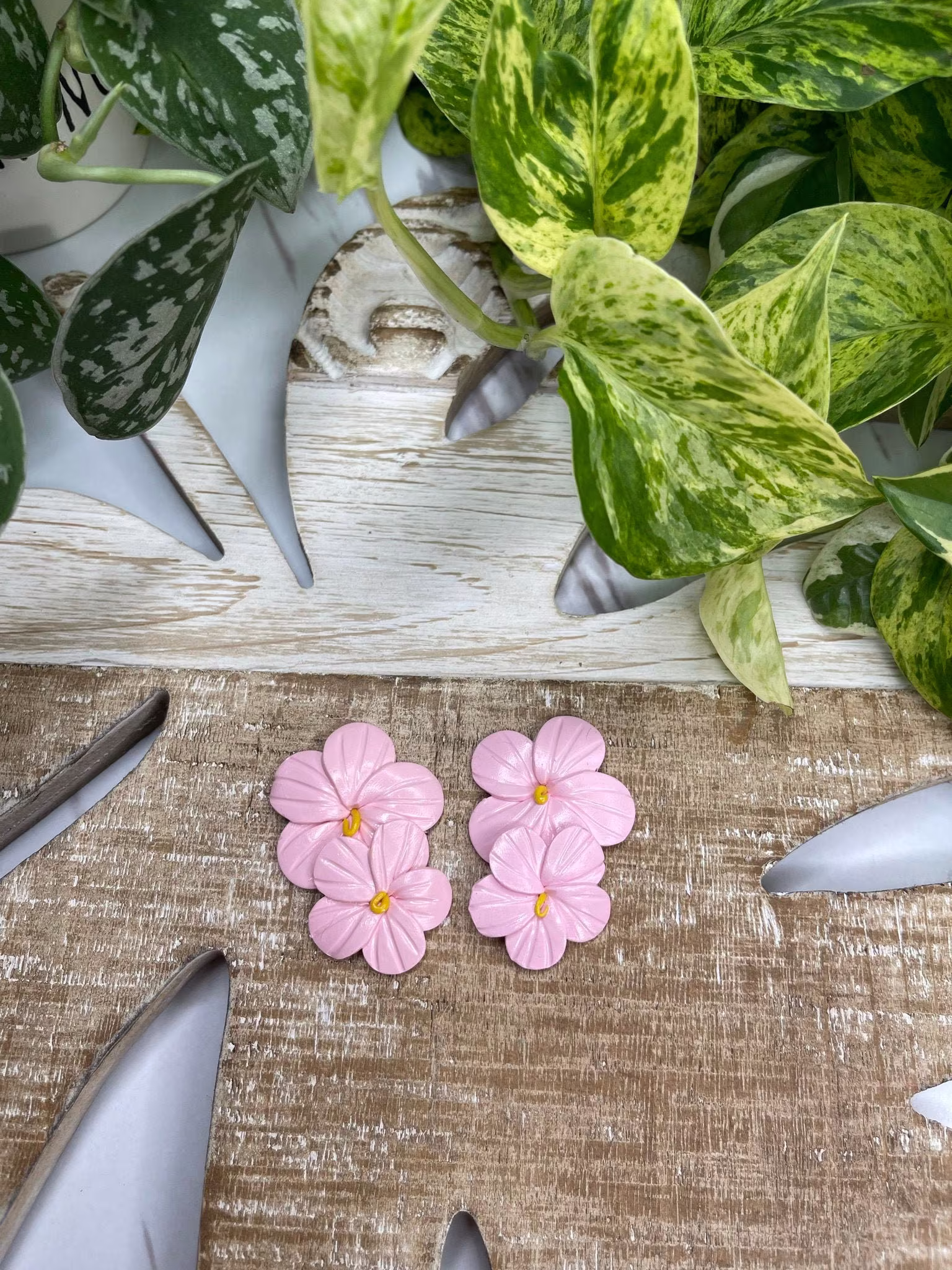Bahama Mama Leilani Medium Studs Tropical Island Collection Statement Earrings Hand Cut Leaf Dangles Flowers