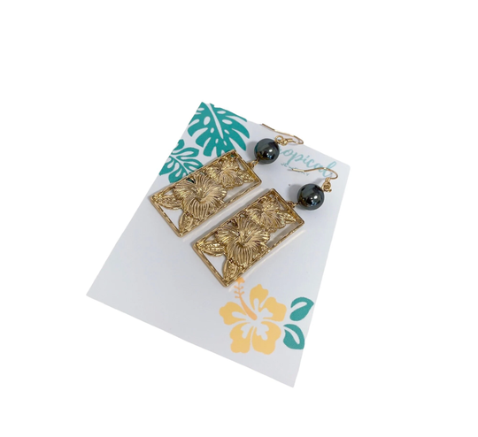 Hawaiian Hibiscus Flower Design With Shell Pearls Hamilton Gold Earring Or Necklace