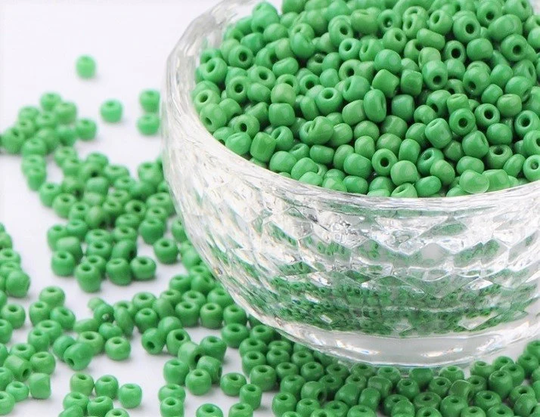 Glass Seed Beads - 3mm Opaque Green 20G Approx 600 Pieces