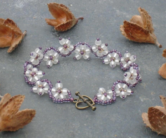 Bramble Flower Bracelet, Czech Seed Bead in Frosted White, Champagne Yellow & Amethyst Seed Beads, UK Seller
