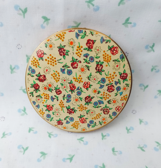 Vintage 1950S Stratton Powder Compact Brass Vanity Mirror Cream Ditsy Spring Flowers Daffodil Daisy Cornflower Retro Valentine Gift