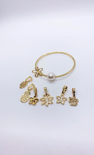 Hamilton Gold Hawaii Hammered Bangle With White Shell Pearl & Flower Charm Add On Plumeria Pineapple Tiare Monstera Hibiscus