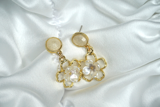Hollow Flower Shiny Round Stud Hibiscus Earrings, Jewelry, Wedding Gift For Her