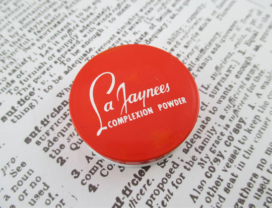 Little Vintage La Jaynees Complexion Powder Sample Tin