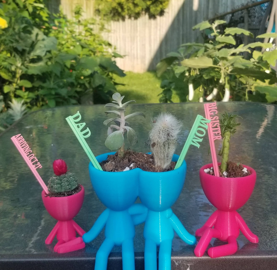 Family Member People Planter Set - Personalized Gift For Entire New Home Pregnancy Announcement Photo Prop