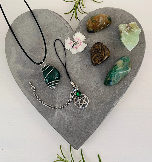 Earth Element Crystal Bundle, Green Agate Necklace, 4 Crystals & A Charm