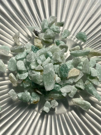 Green Aventurine - Medium Chips No Powder 100% Crystal Abundance Good Fortune Heart Chakra Life+Love