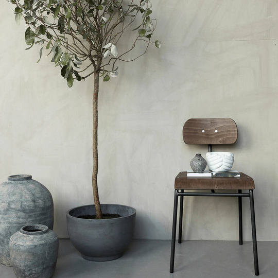 Set Of Two Low Slung Planters