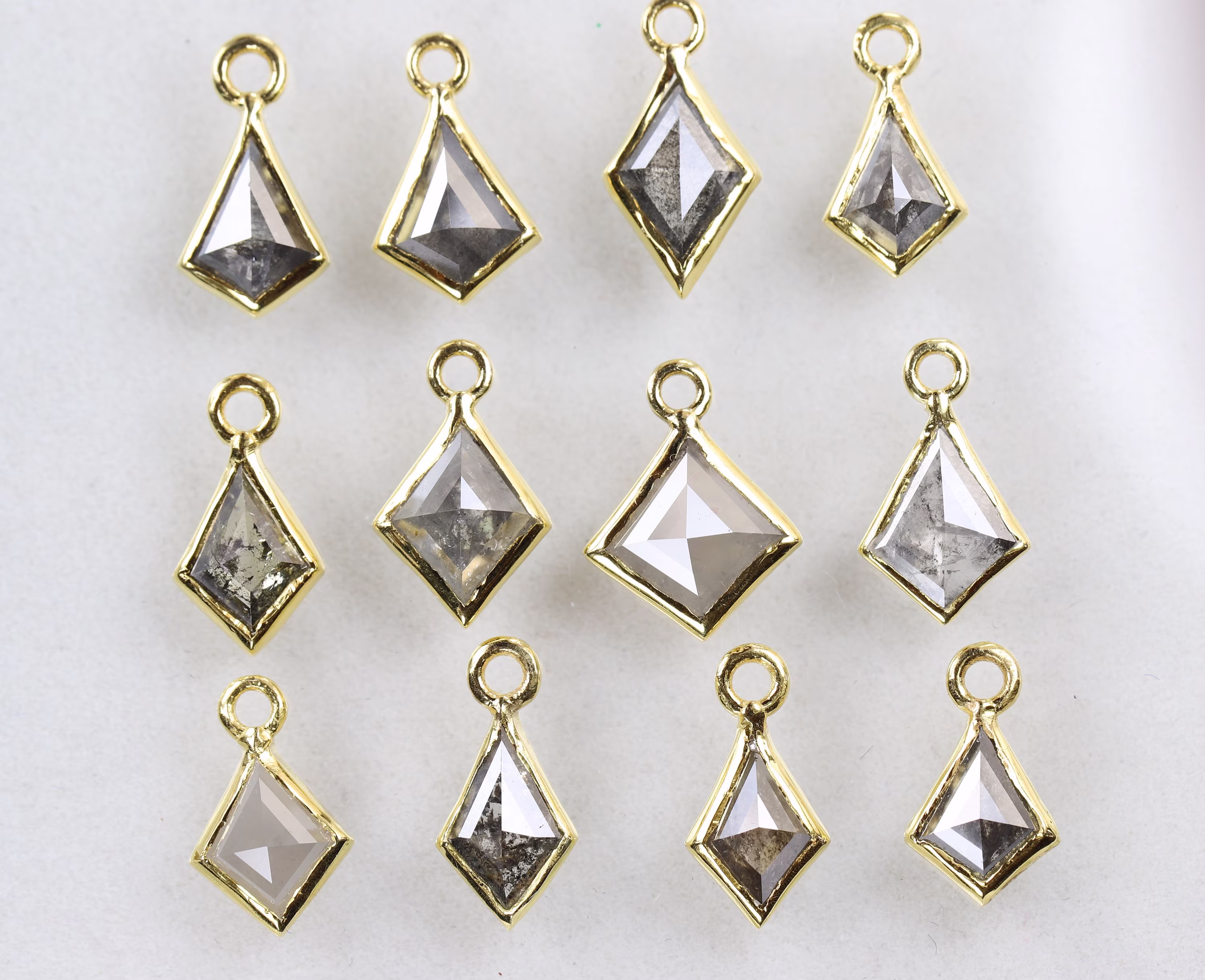 10K Yellow Gold Metal Fancy Salt & Pepper Kite Shape Diamond Engagement Pendant, Natural Dg6252