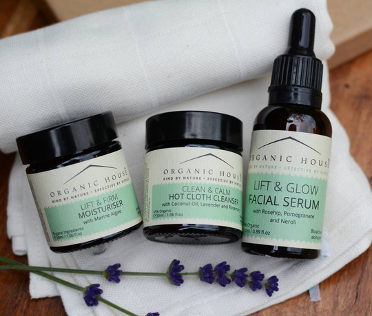 Organic House Glow Facial Gift Hamper
