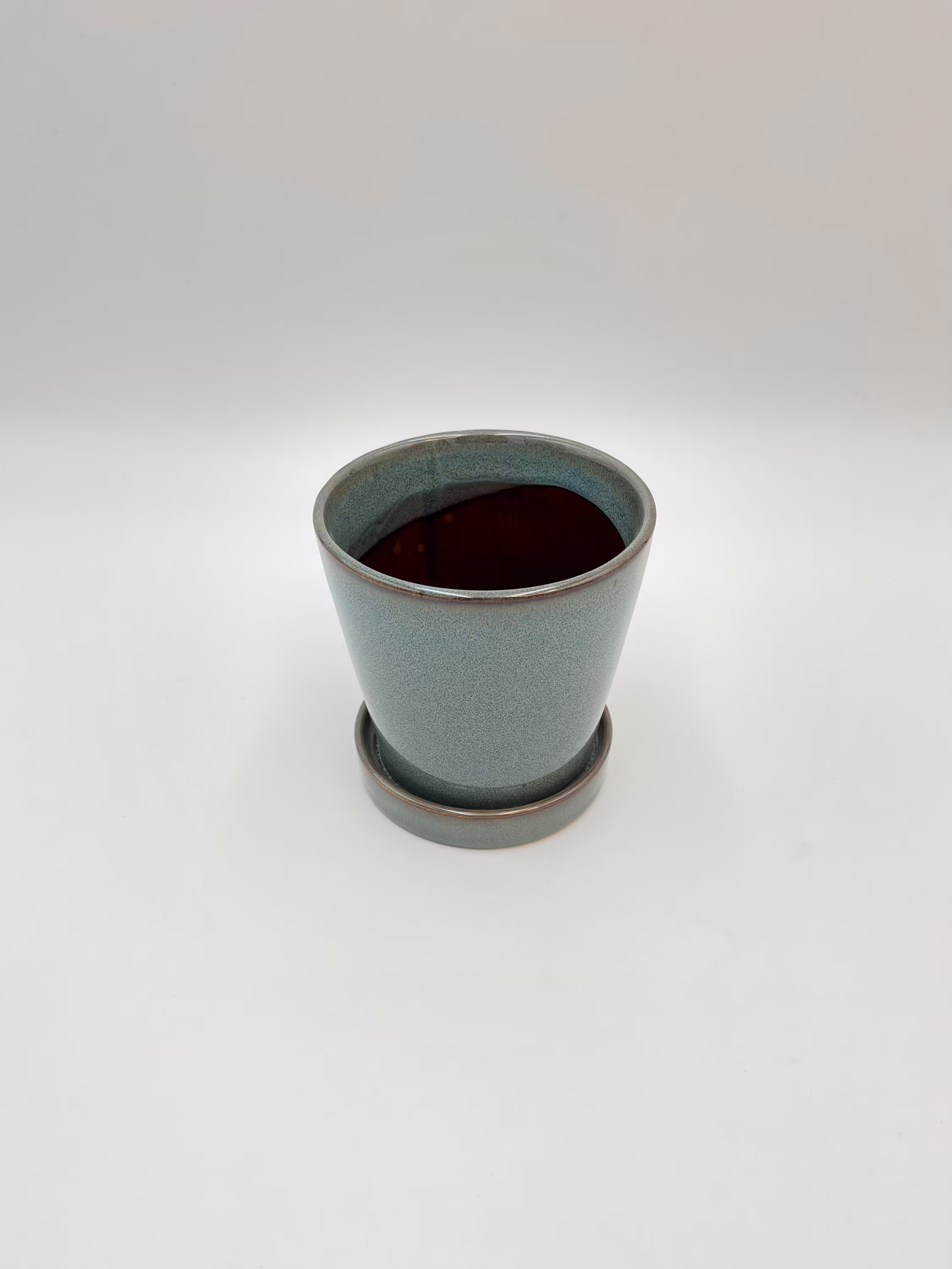 Avelon Ocean, Ceramic Plant Pot, Glazed House 13.5 cm, Gift, Attached Saucer