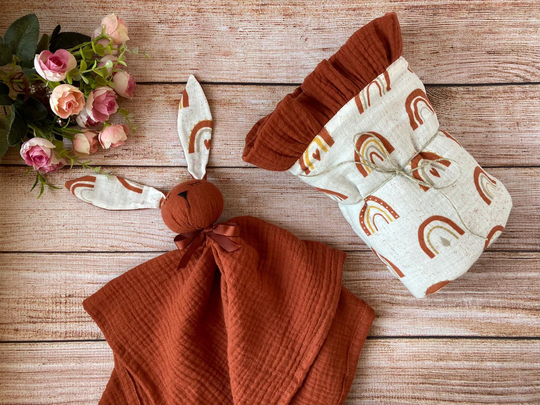 Organic Newborn Gift Set, Unisex Rainbow Baby Ruffle Blanket & Bunny Comforter, Gender Neutral New Lovey