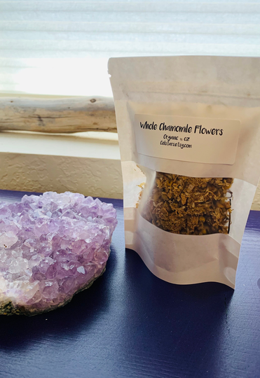 Whole Chamomile Flowers Herbs Organic Culinary Grade 1/2 Oz 14 Grams