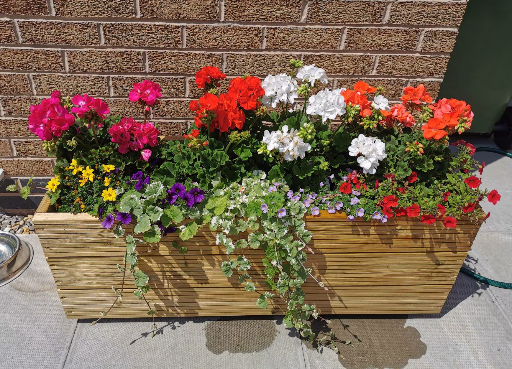Large Planter - Fitted Lining, Free Delivery, Raised Bed Planter, Vegetable Garden Outdoor