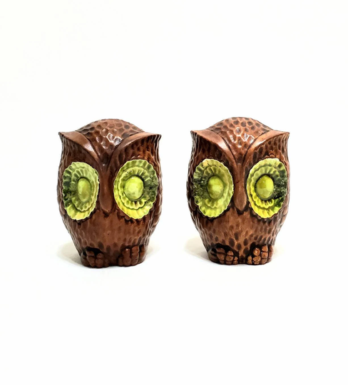 Vintage 1960's Treasure Craft Owl Salt & Pepper Shakers Mid-Century Owls