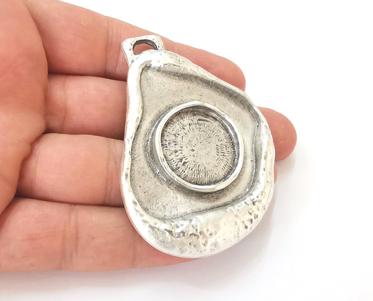 Organic Silver Pendant Base Bezel Setting Blank Antique Plated 70x47mm | 24mm Blank G25632