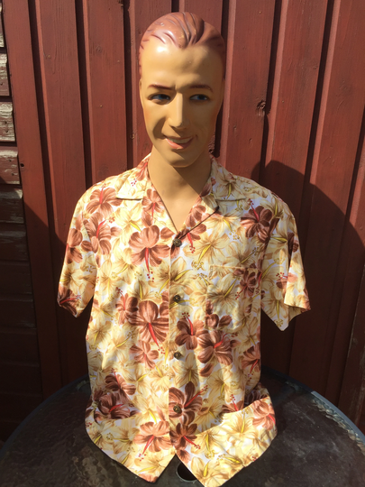 Vintage Hawaiian Shirt With Hibiscus Print