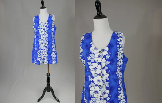 80S Hawaiian Blue & White Floral Romper - Hibiscus Flowers First Hawaii Fashion Made in Vintage 1980S M L