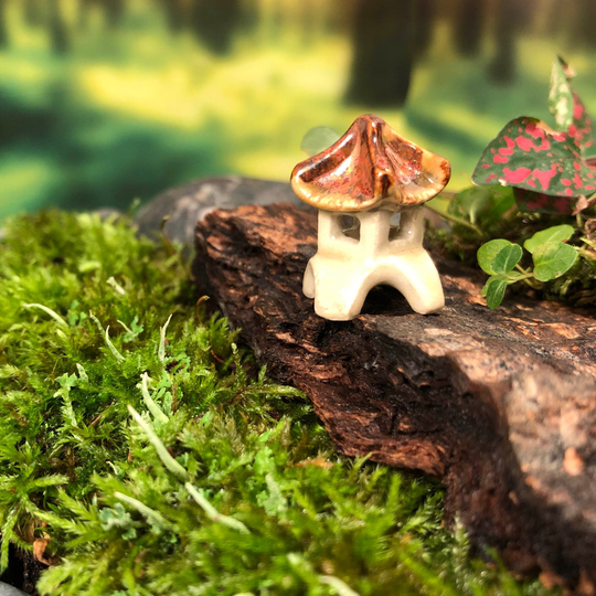 Fairy Terrarium Miniature Pagoda Lantern - 1