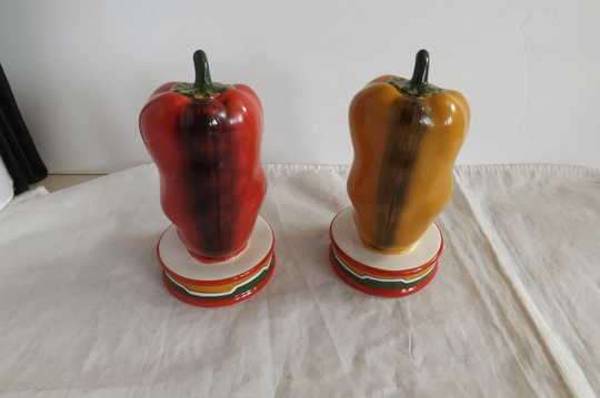 Clay Art Salt & Pepper Chili Peppers