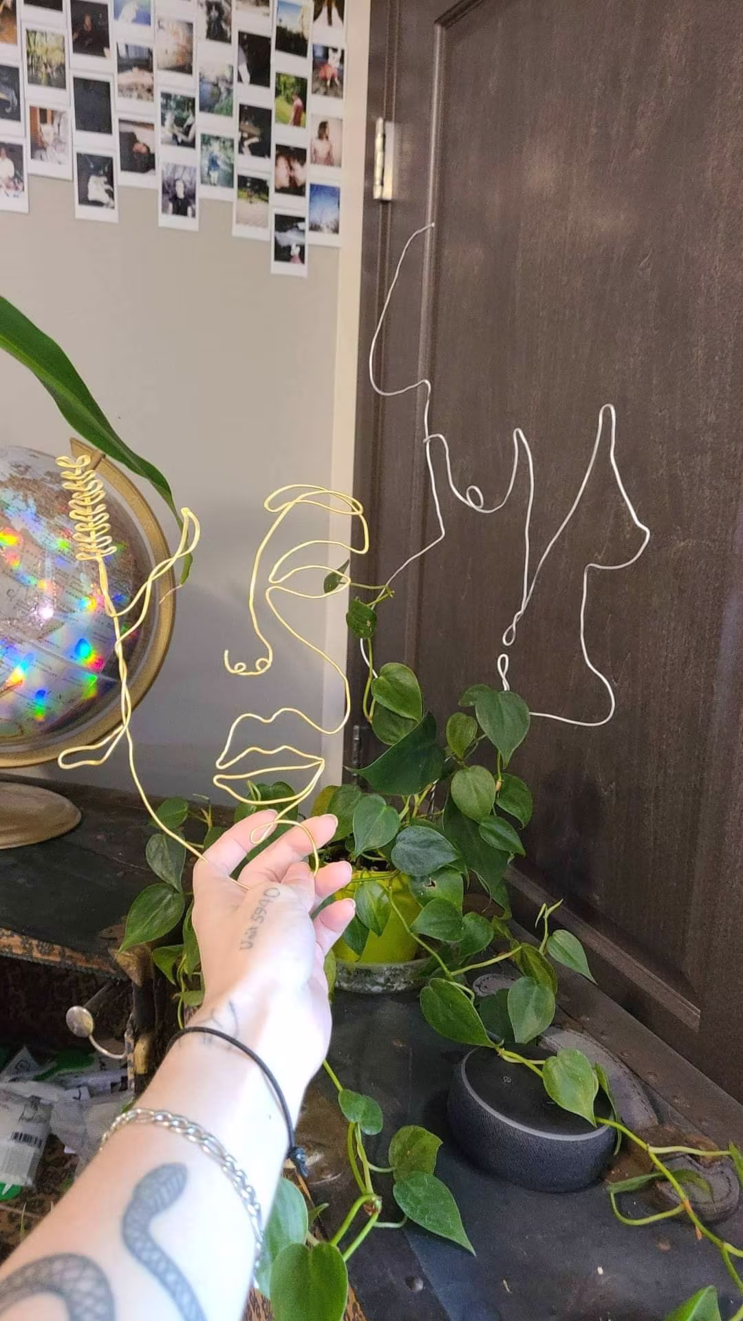 Design Your Own Wire Trellis Or Wall Hanging