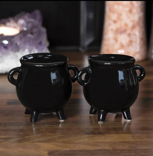 Cruet Set, Cauldron Salt & Pepper Shakers, Wiccan Gift, Gothic Gift